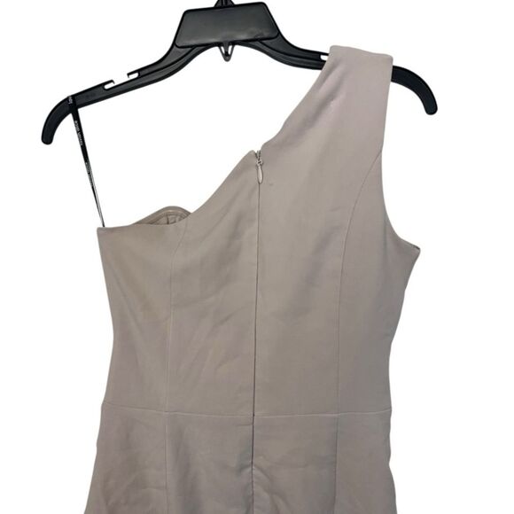 NWT Lavish Alice | Pleated Womens One Shoulder Midi Dress in Stone Size 4 - Picture 6 of 11
